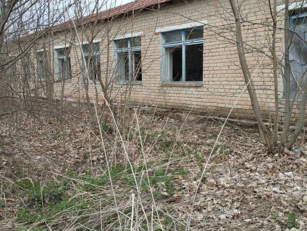 Продам торговое помещение 1054.9 м.кв.