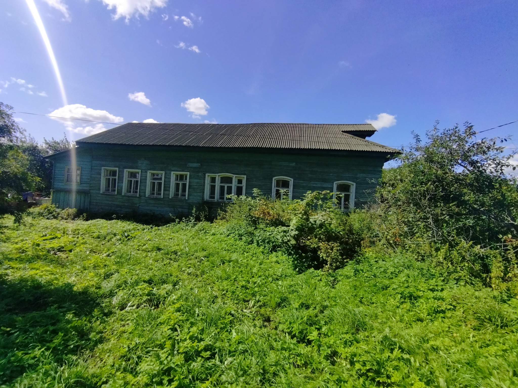 Продам торговое помещение 73.5 м.кв.