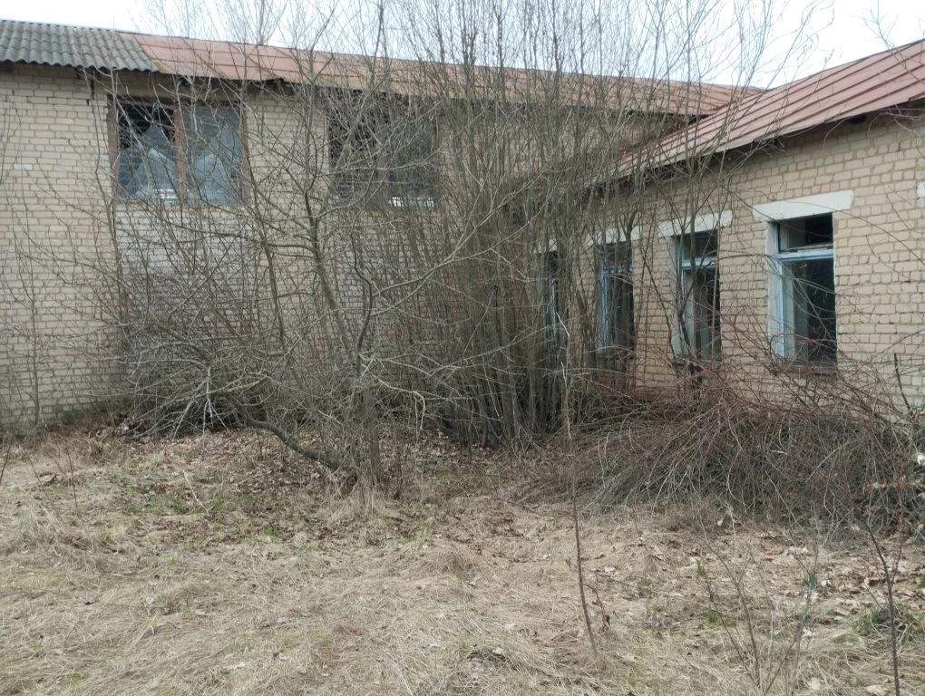Продам торговое помещение 1054.9 м.кв.