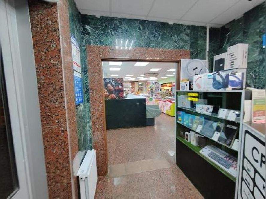 Сдам в аренду помещение свободного назначения 1673.5 м.кв.