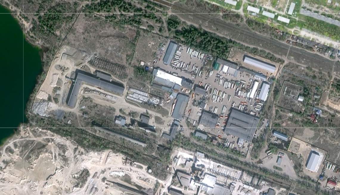Продам торговое помещение 13143 м.кв.