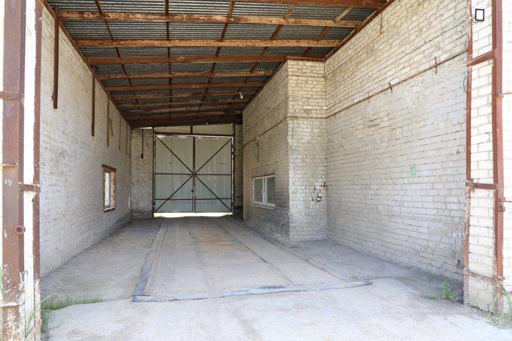 Продам торговое помещение 13143 м.кв.