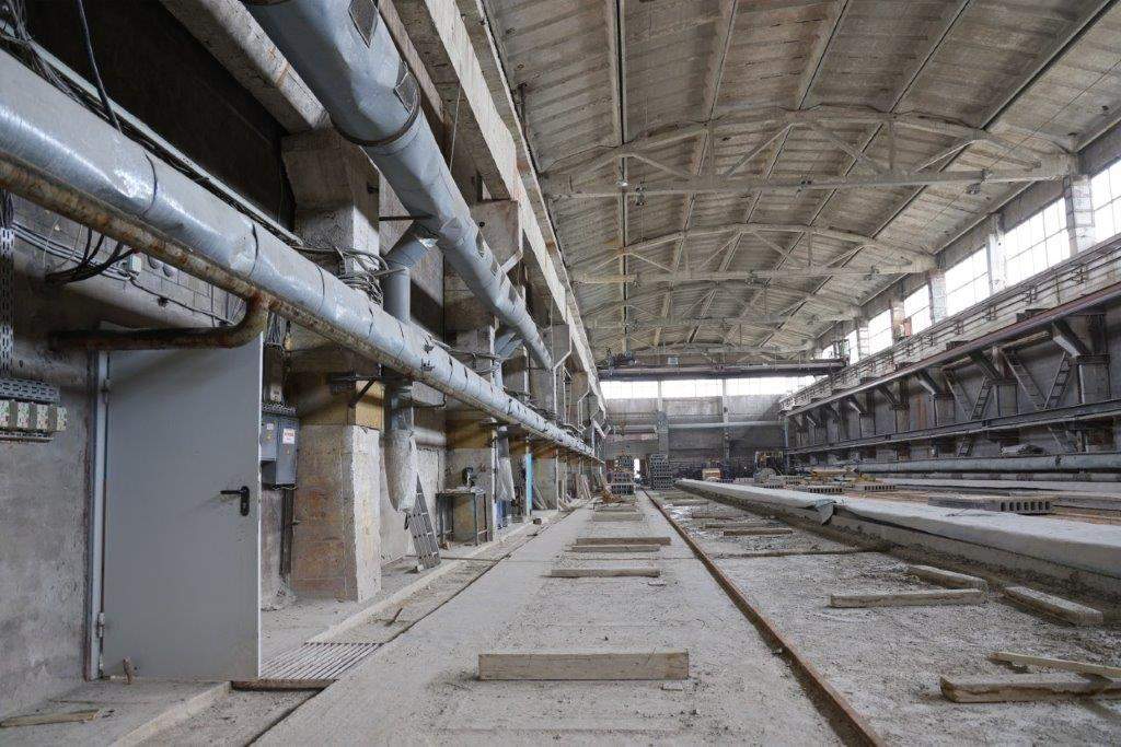 Продам торговое помещение 13143 м.кв.