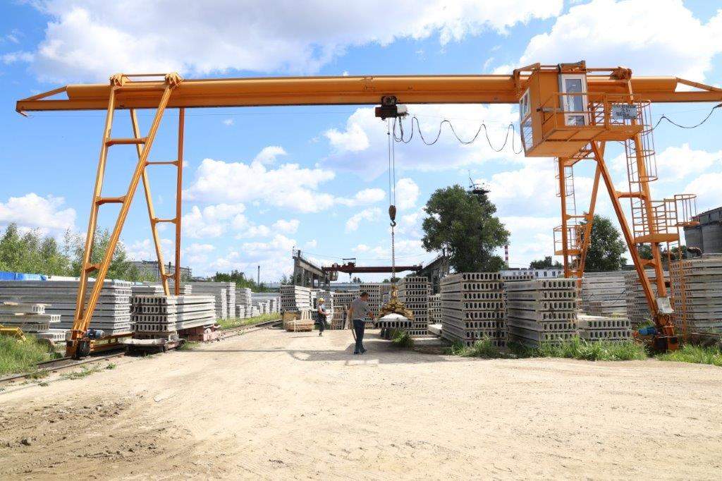 Продам торговое помещение 13143 м.кв.