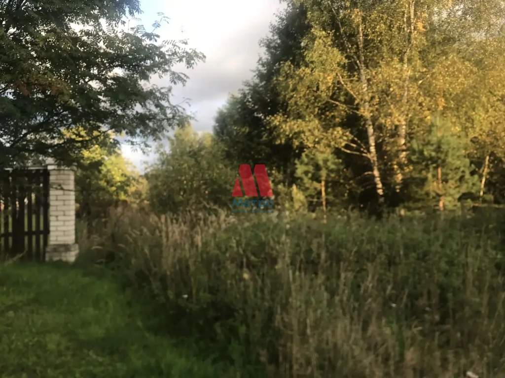 Продам земельный участок 2500 м.кв.