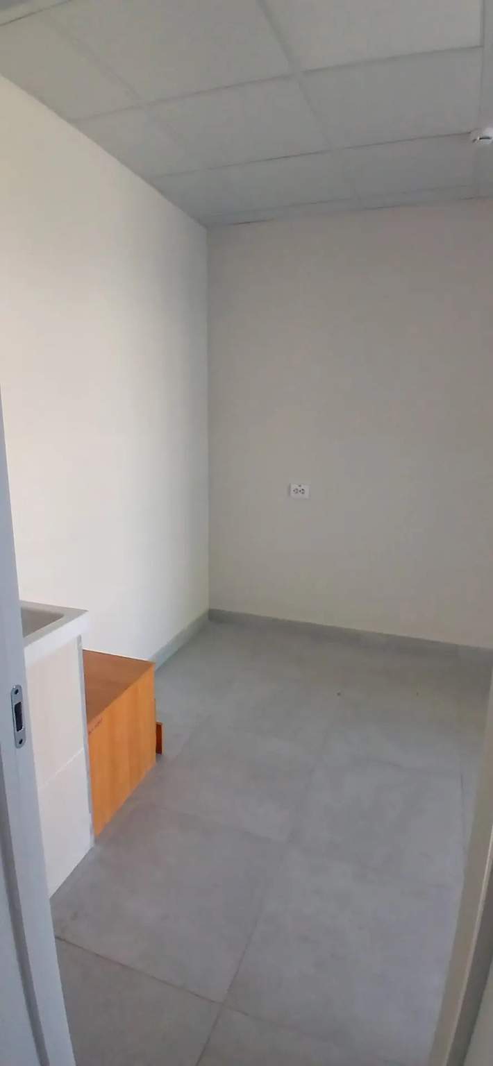 Сдам в аренду офис 10.9 м.кв.