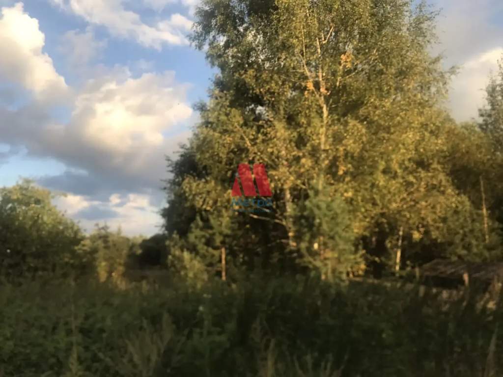 Продам земельный участок 2500 м.кв.