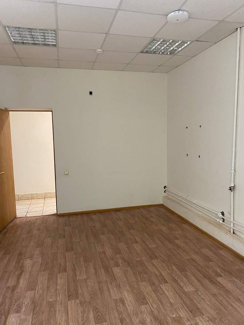 Продам офис 91.3 м.кв.