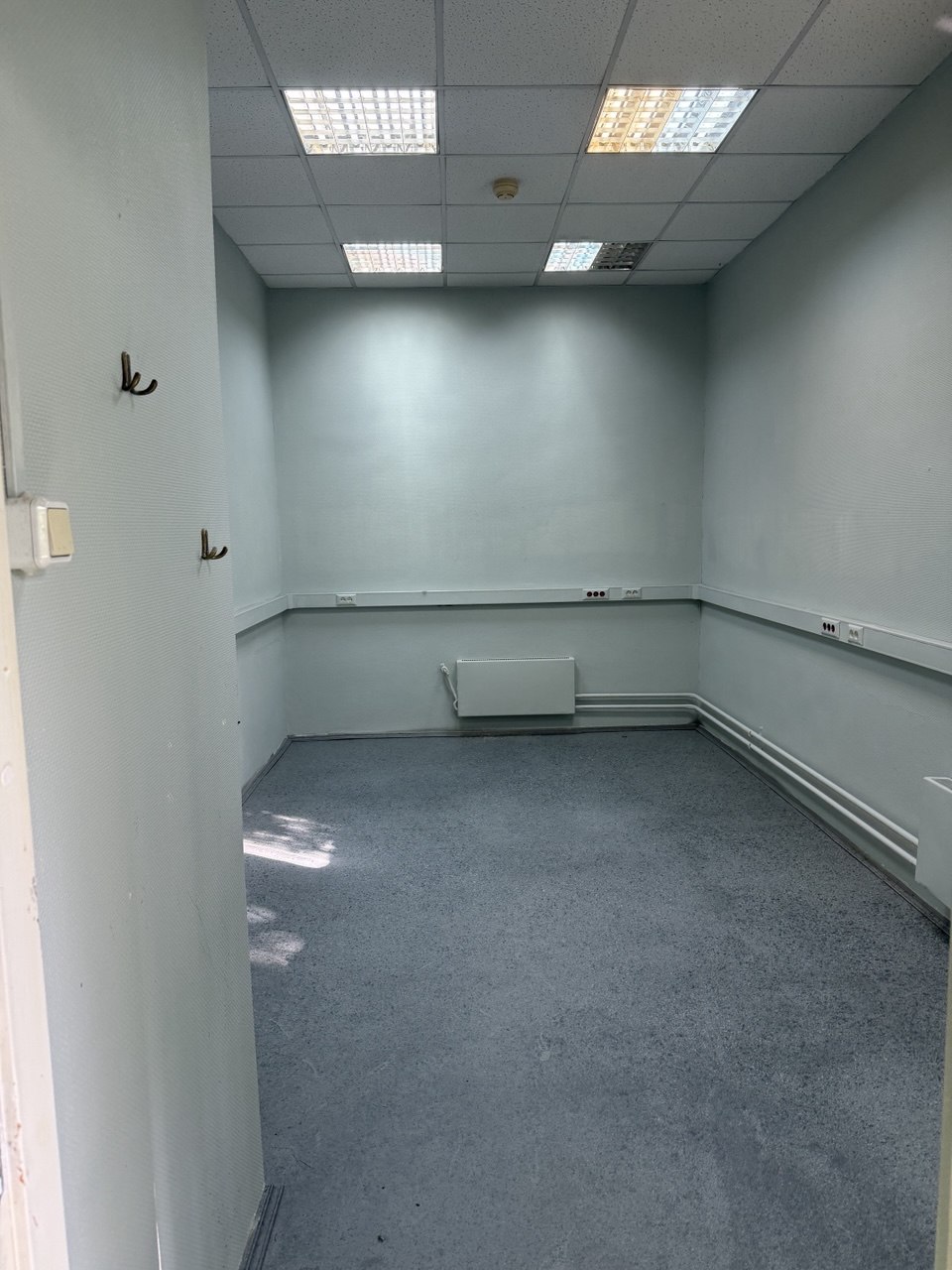 Сдам в аренду офис 17.6 м.кв.