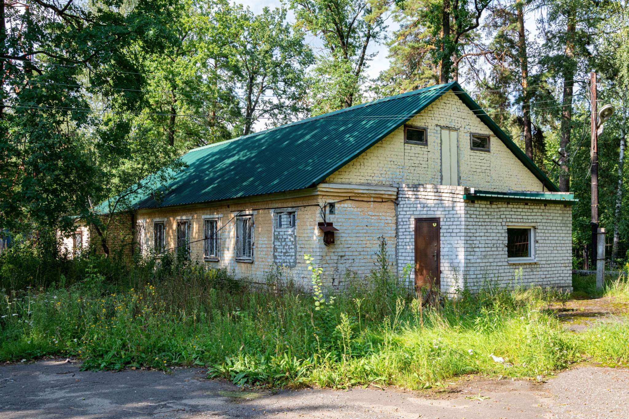 Продам торговое помещение 1395.1 м.кв.