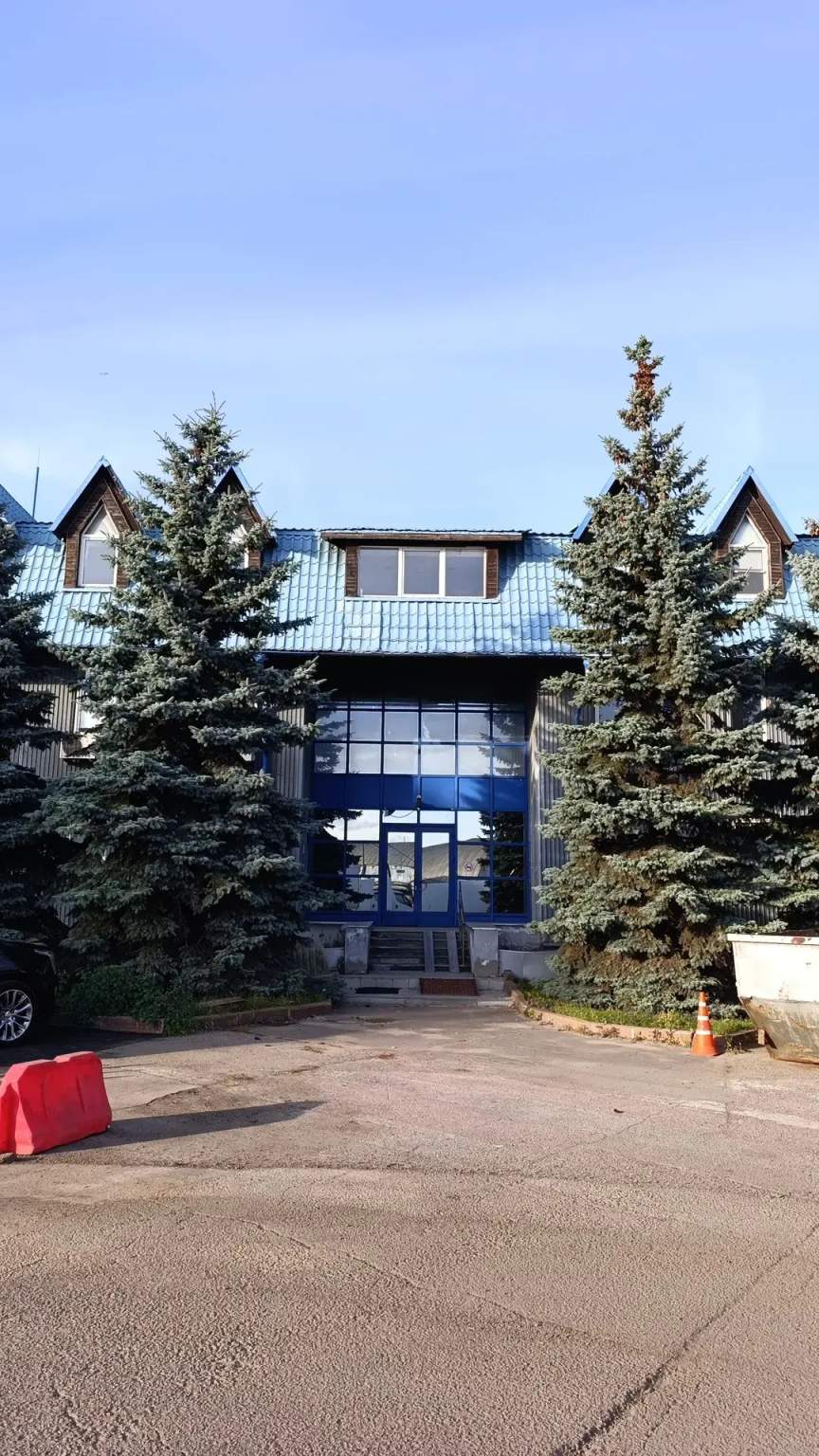 Сдам в аренду офис 100 м.кв.