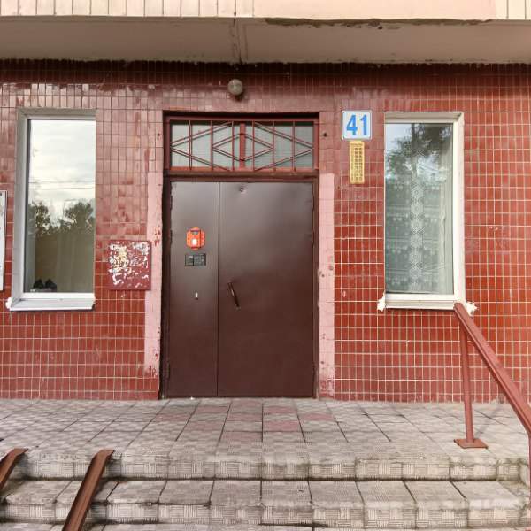 Продам офис 10.3 м.кв.