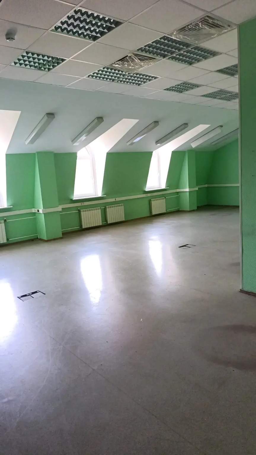 Сдам в аренду офис 100 м.кв.