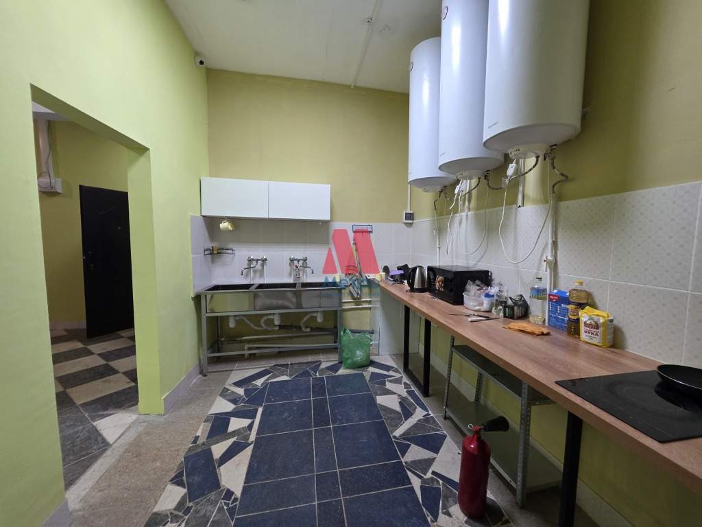 Сдам в аренду помещение свободного назначения 215 м.кв.