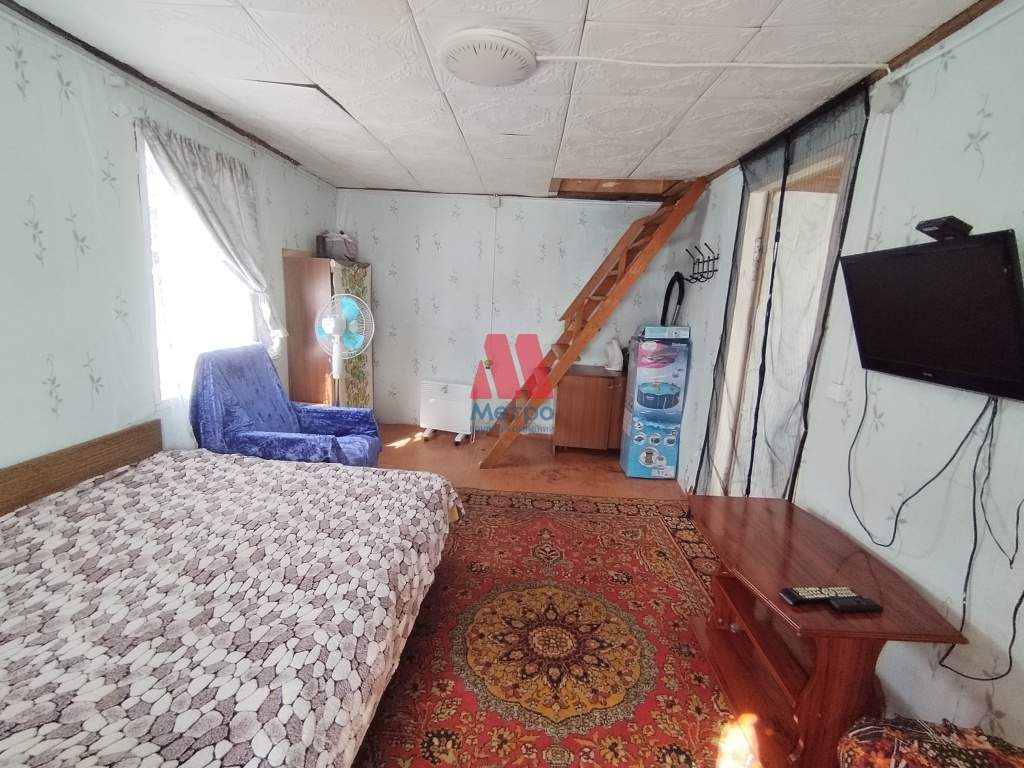 Продам земельный участок 400 м.кв.