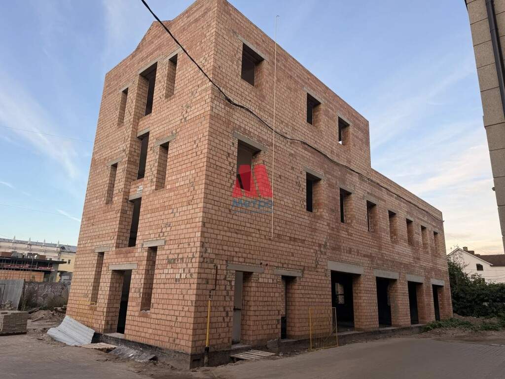 Сдам в аренду офис 200 м.кв.