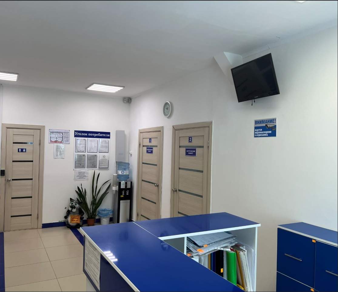 Продам торговое помещение 135.9 м.кв.