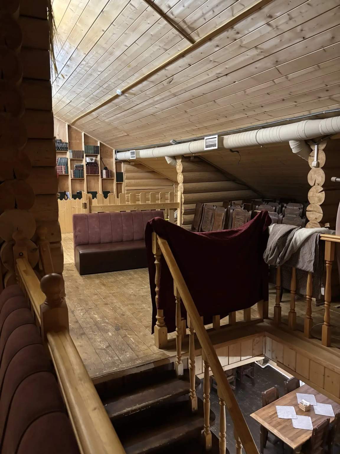 Продам торговое помещение 368.6 м.кв.