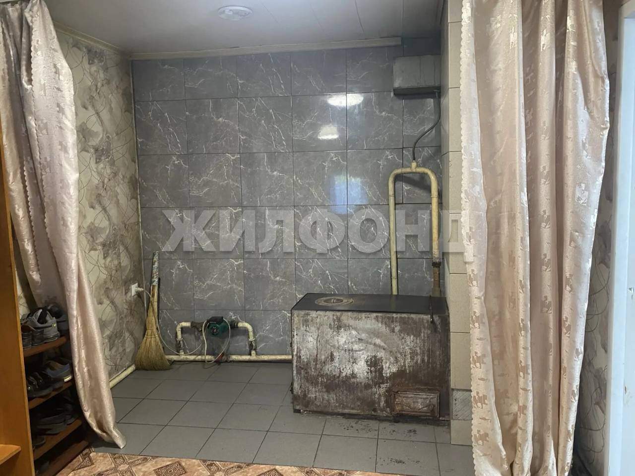 Продам земельный участок 950 м.кв.