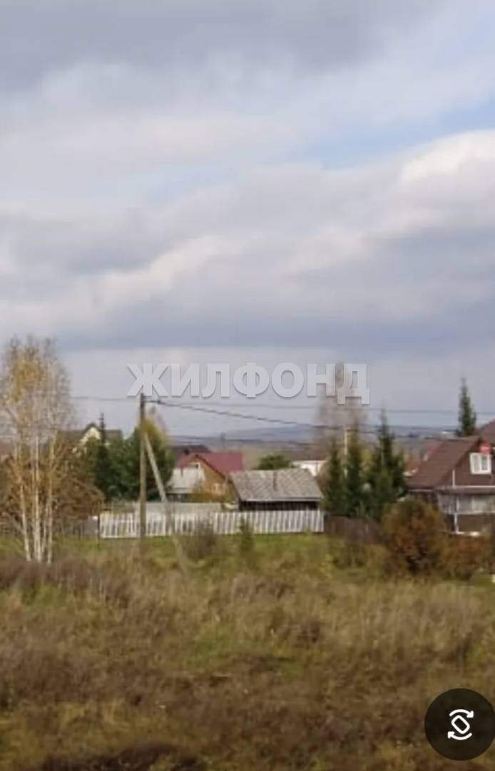Продам земельный участок 719 м.кв.