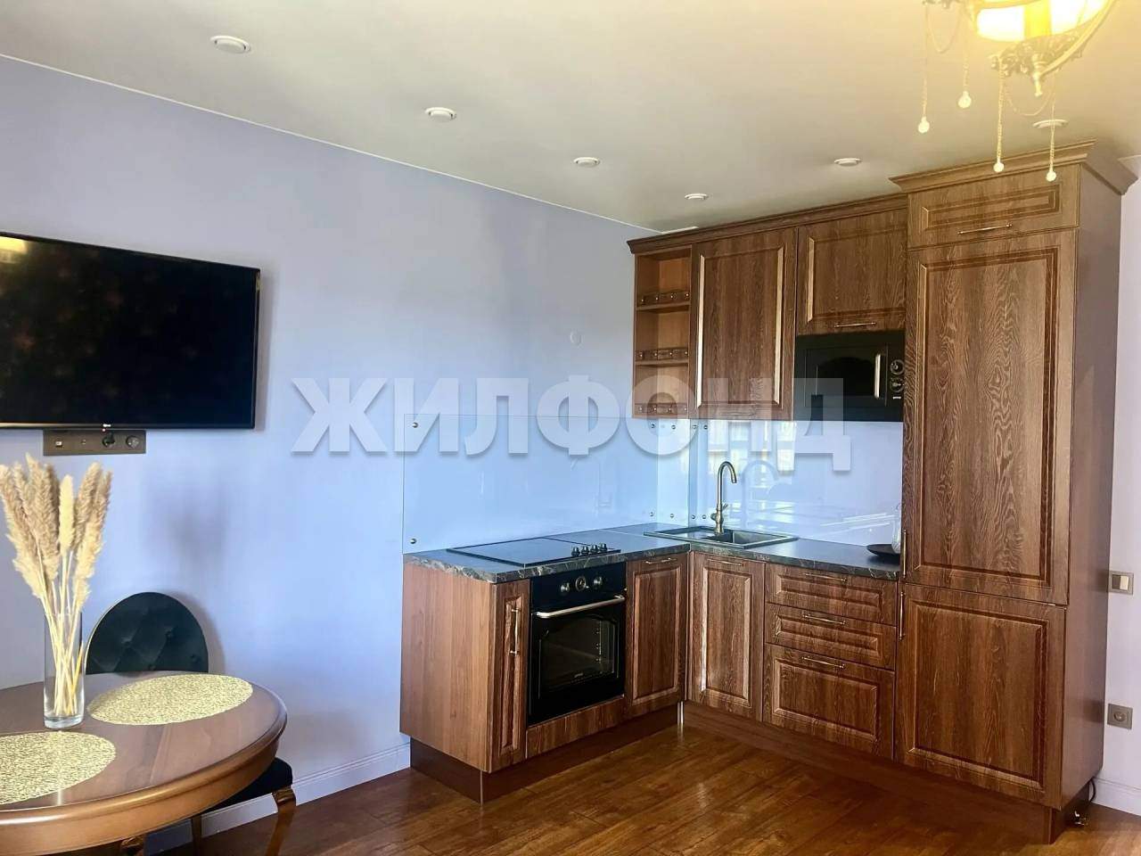 Квартира на продажу в Иркутске, Братская улица, 7/10 фото №3