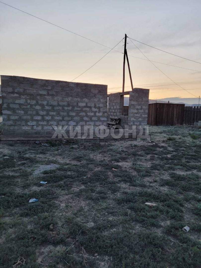 Продам земельный участок 800 м.кв.
