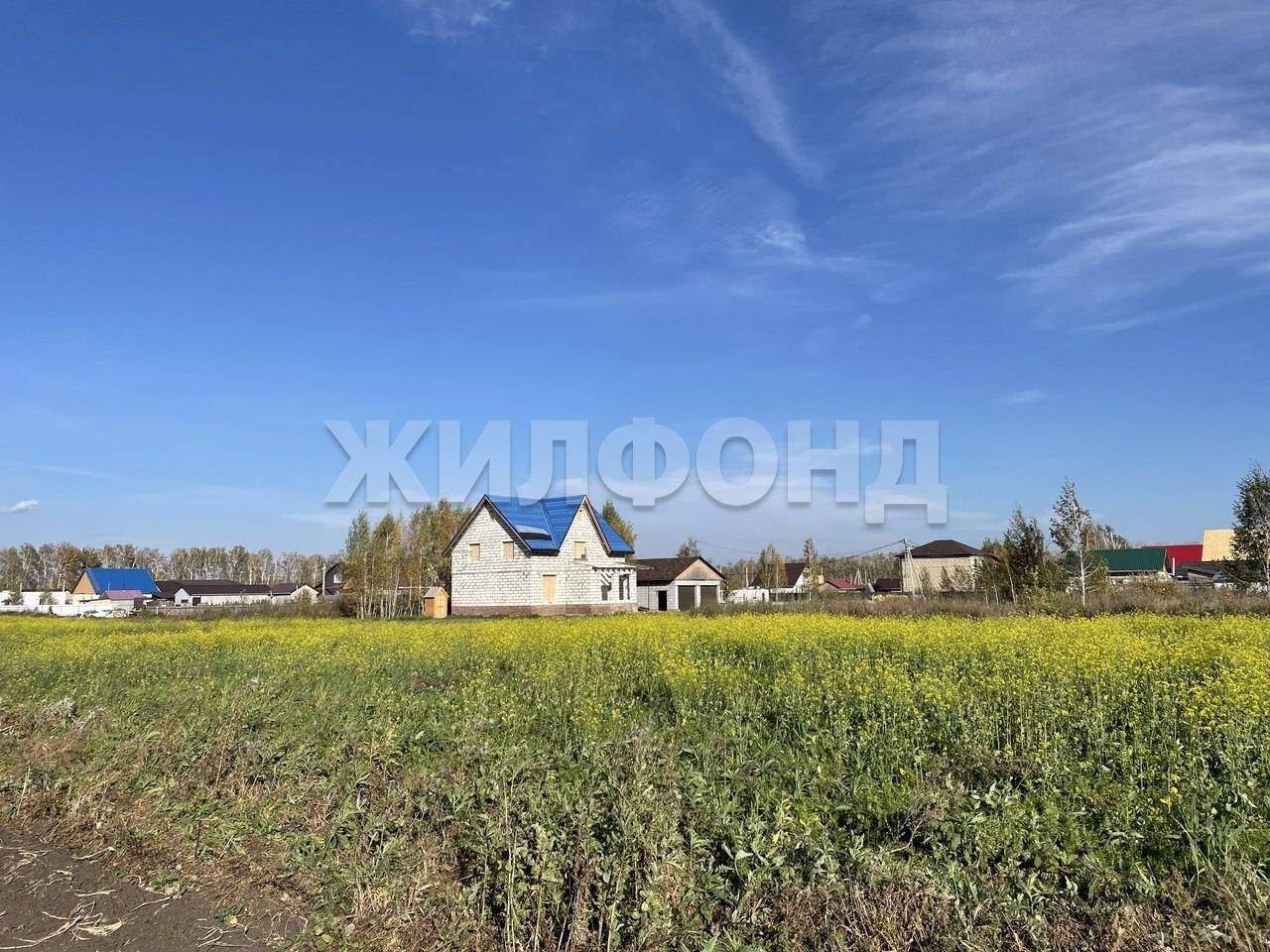 Участок на продажу в Омском, Центральная улица