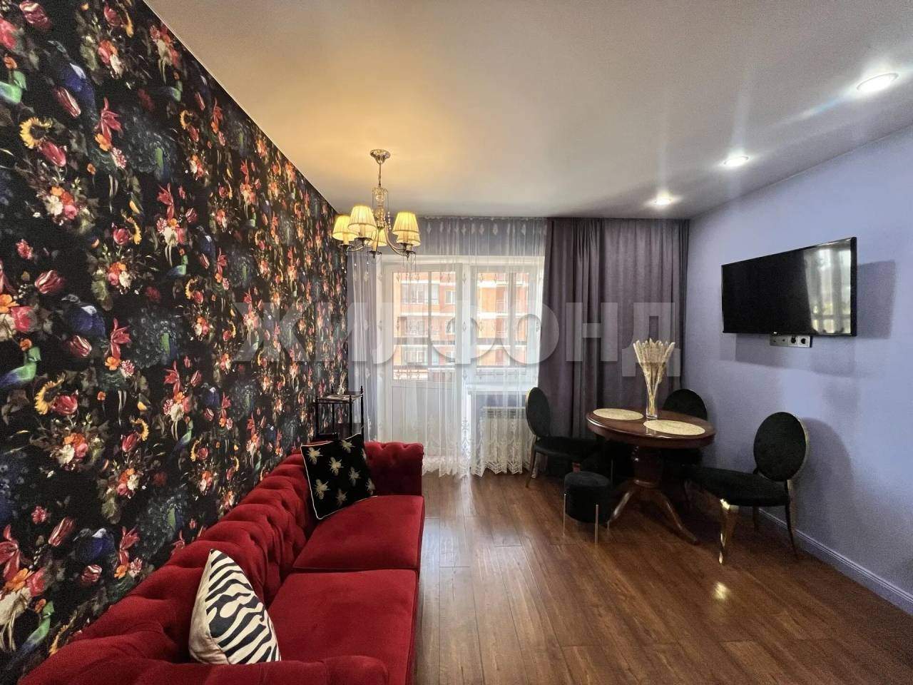Квартира на продажу в Иркутске, Братская улица, 7/10 фото №1