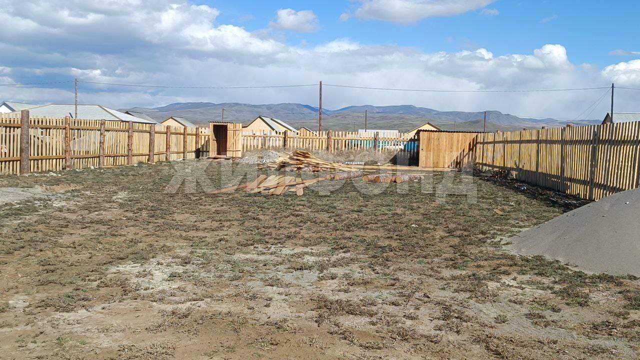 Продам земельный участок 600 м.кв.