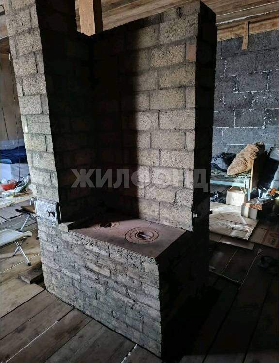 Продам земельный участок 1000 м.кв.