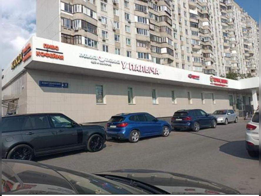 Сдам в аренду магазин 743.1 м.кв.