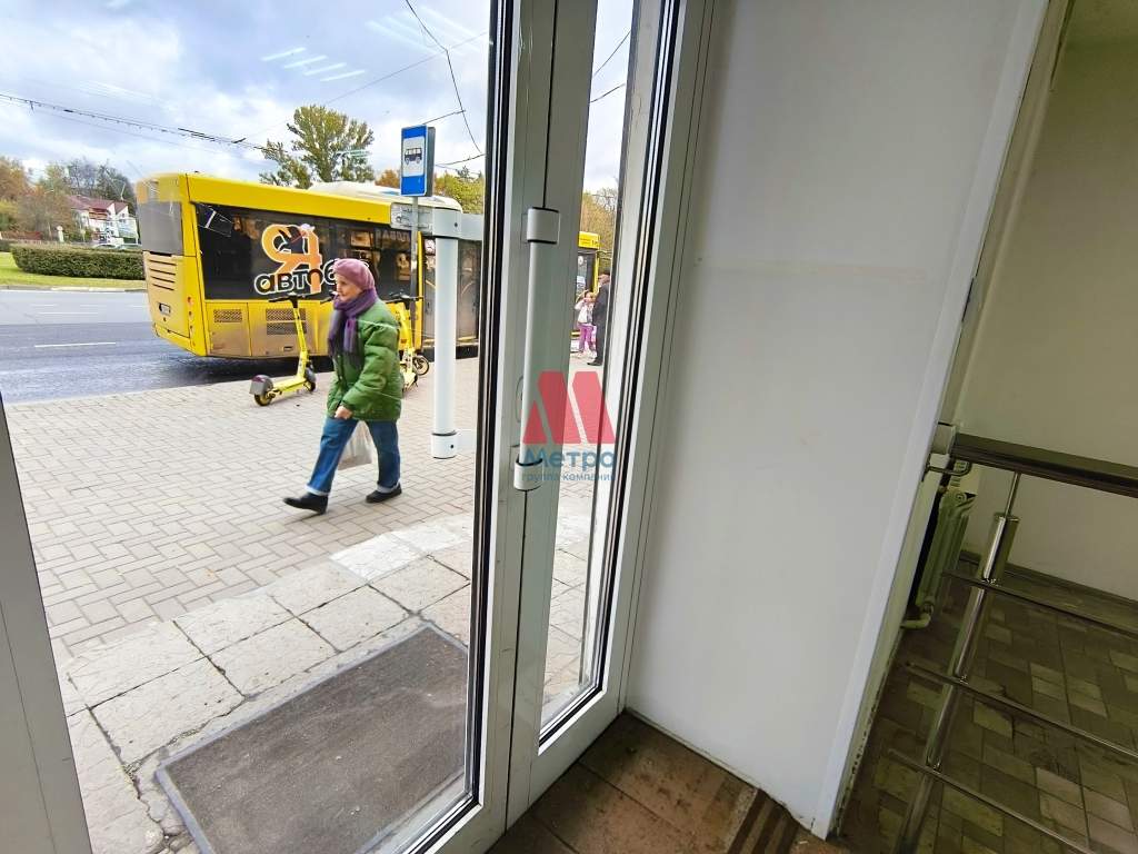 Сдам в аренду помещение свободного назначения 62.5 м.кв.