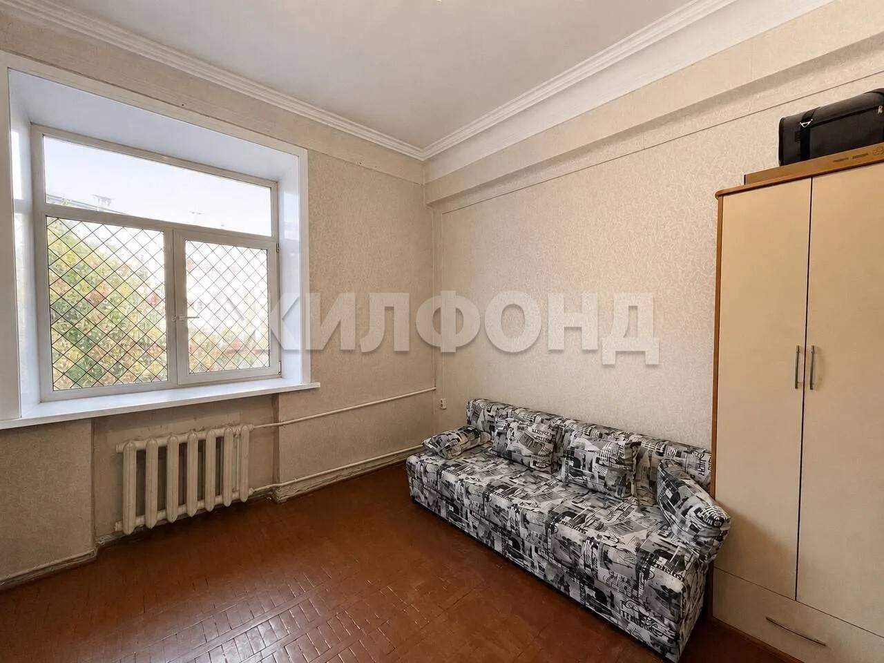Комната на продажу в Иркутске, Авиастроителей улица, 32 фото №0