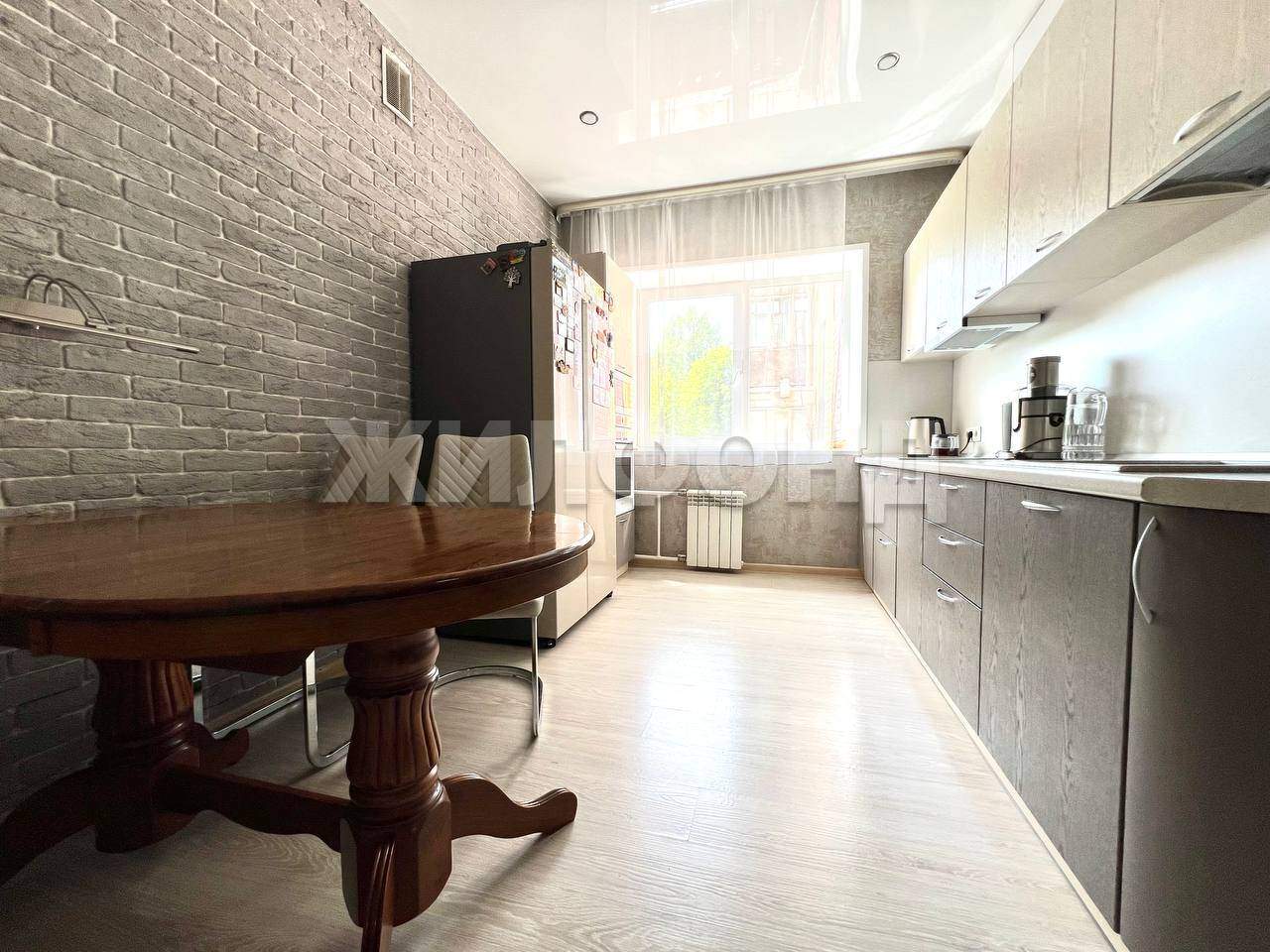 Квартира на продажу в Иркутске, Безбокова улица, 1а фото №2