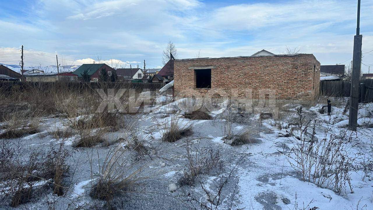 Продам земельный участок 1000 м.кв.