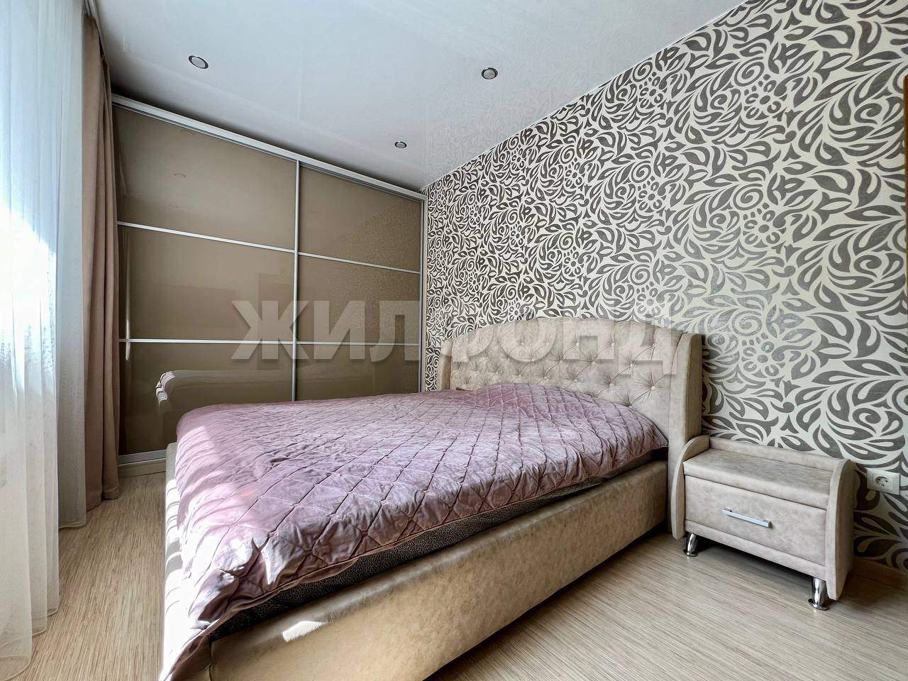 Квартира на продажу в Иркутске, Безбокова улица, 1а фото №0