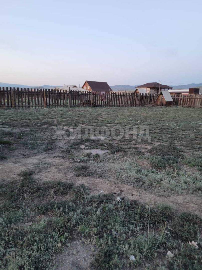 Продам земельный участок 800 м.кв.