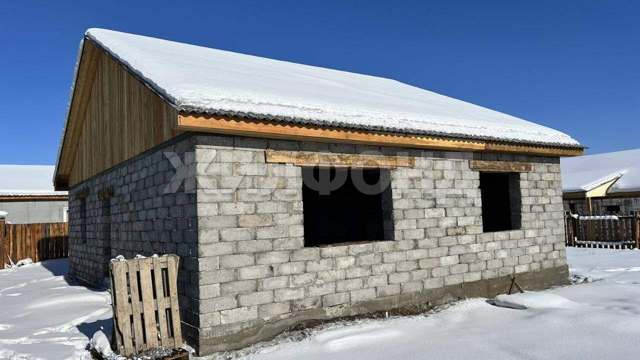 Продам земельный участок 700 м.кв.
