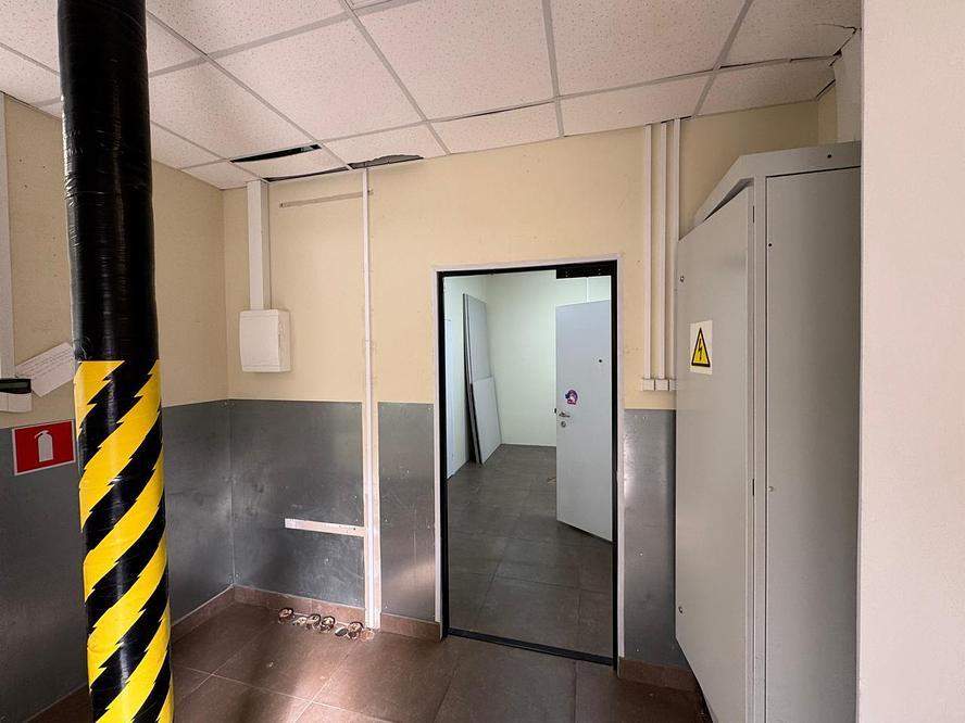 Сдам в аренду магазин 234.6 м.кв.