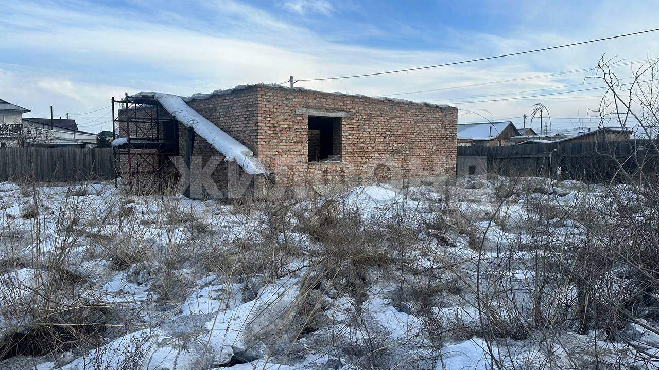 Продам земельный участок 1000 м.кв.