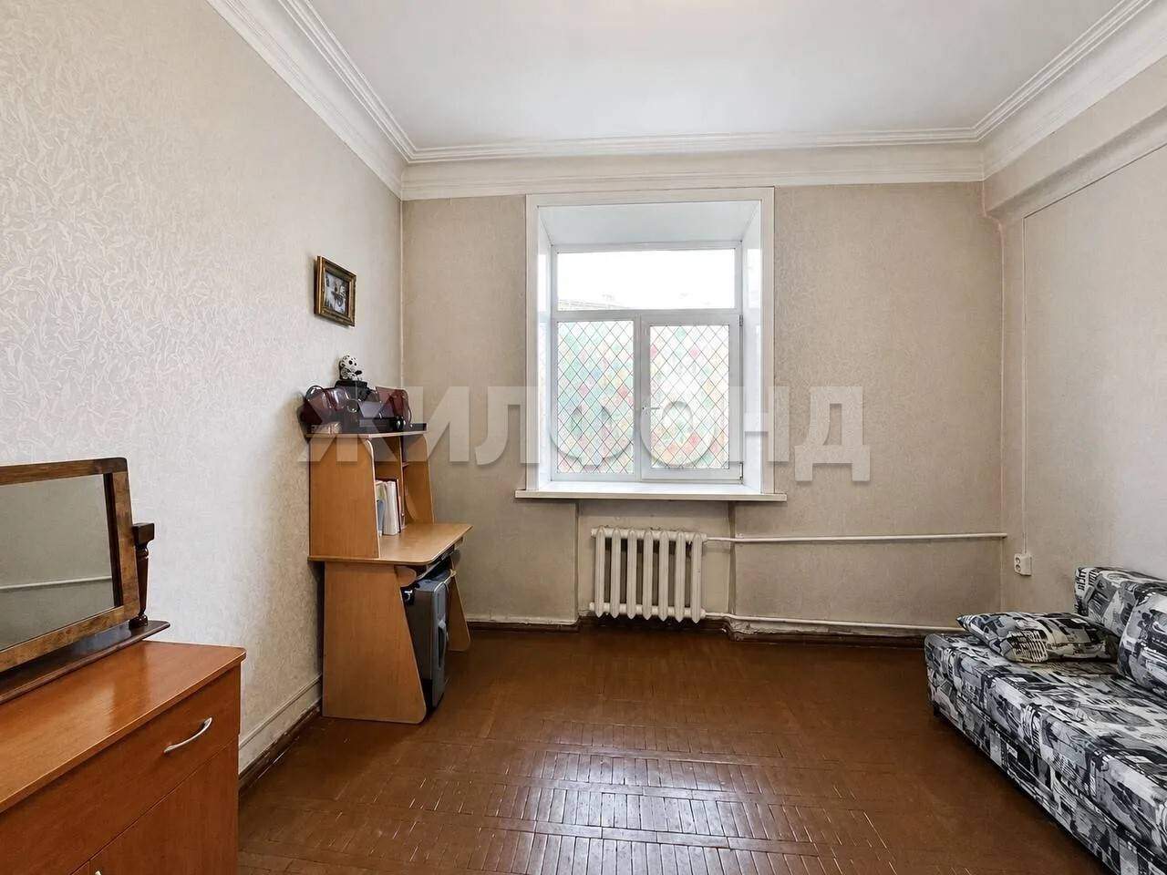 Комната на продажу в Иркутске, Авиастроителей улица, 32 фото №1