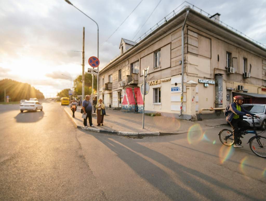 Сдам в аренду помещение свободного назначения 9 м.кв.