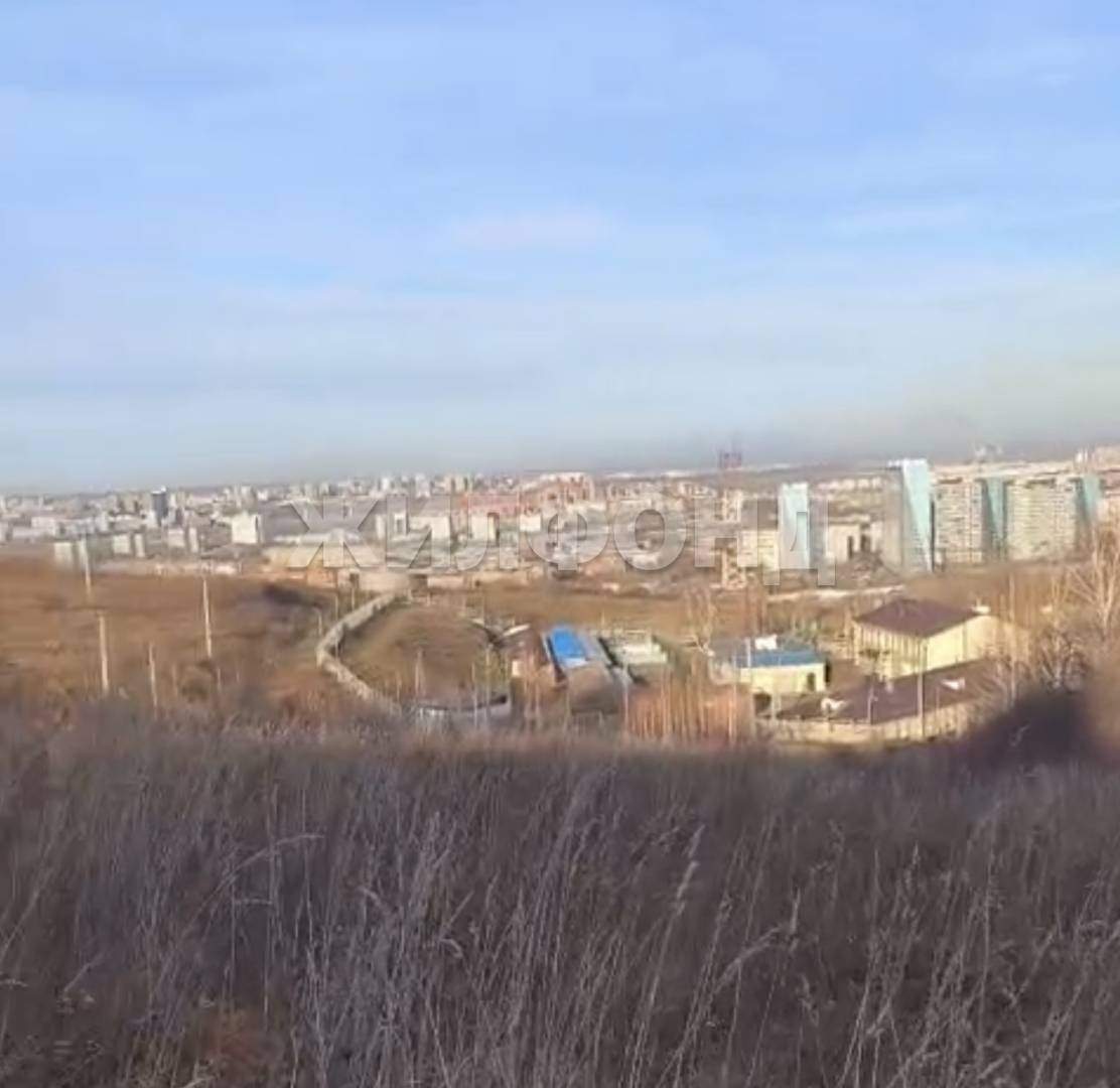 Продам земельный участок 1120 м.кв.