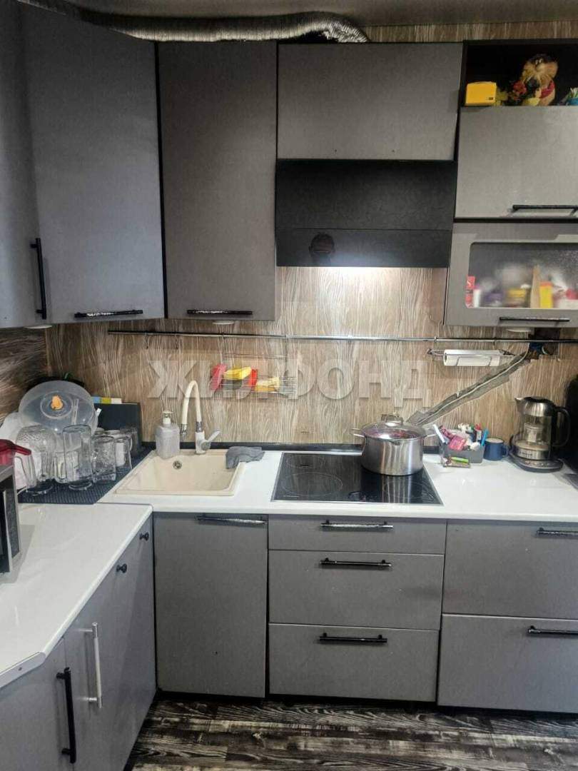 Квартира на продажу в Норильске, Первомайская улица, 5