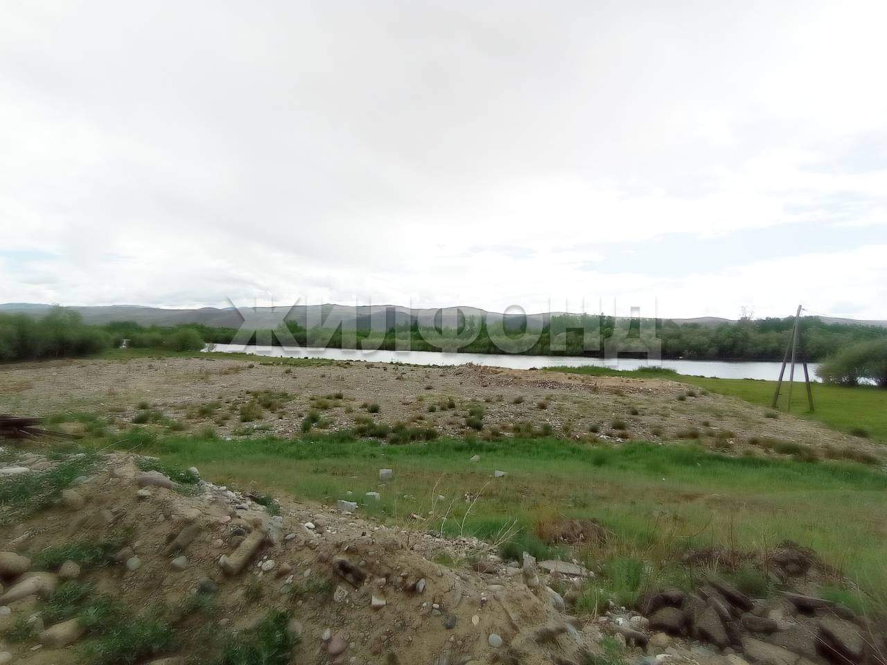 Продам земельный участок 5739 м.кв.