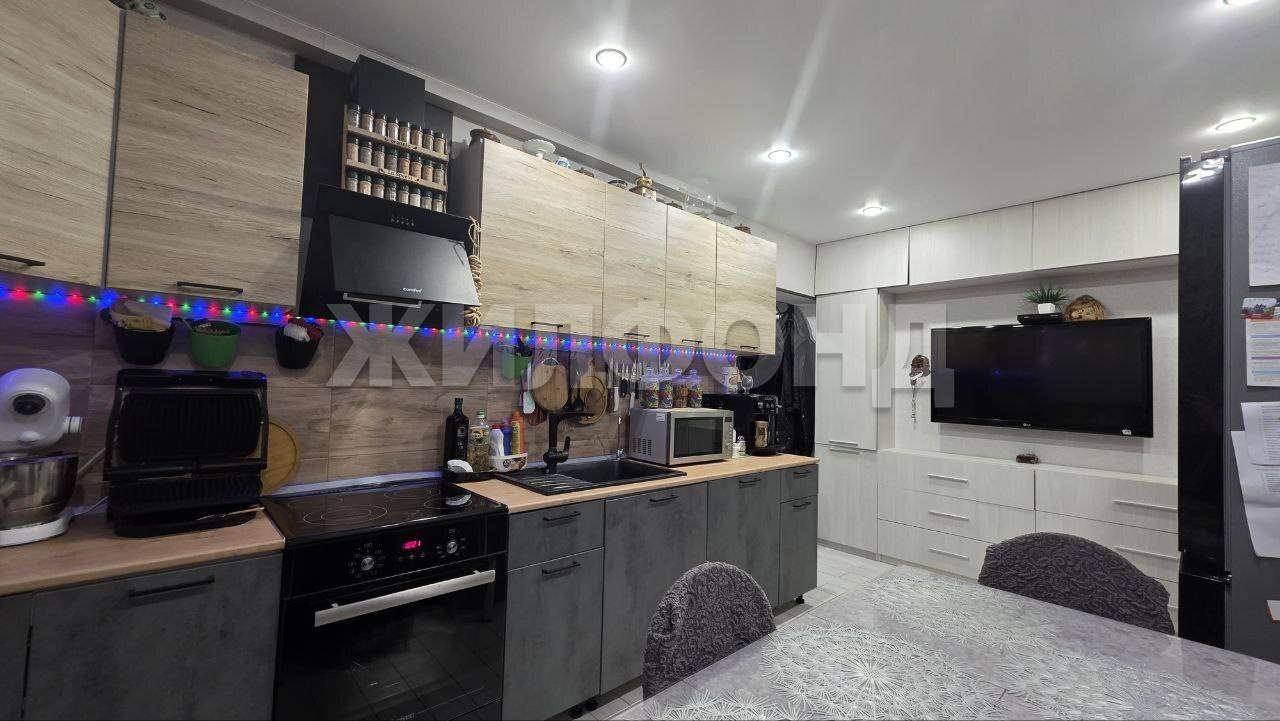 Квартира на продажу в Когалыме, Мира улица, 19 фото №0