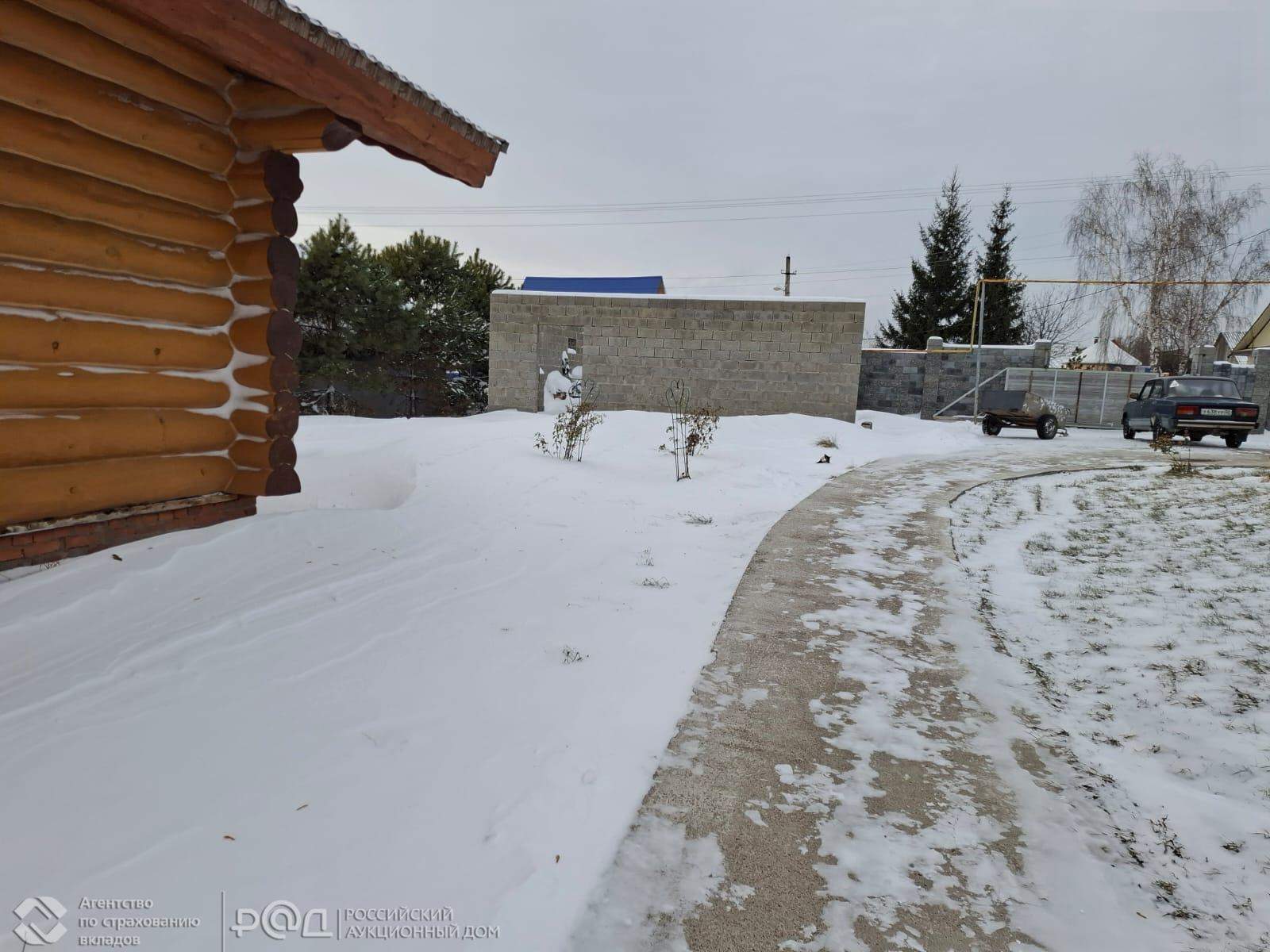 Продам торговое помещение 2329.9 м.кв.