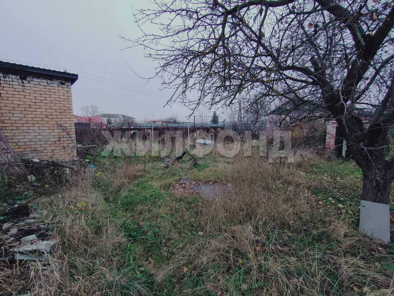 Продам земельный участок 2500 м.кв.