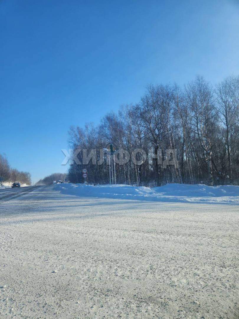 Продам земельный участок 2516 м.кв.