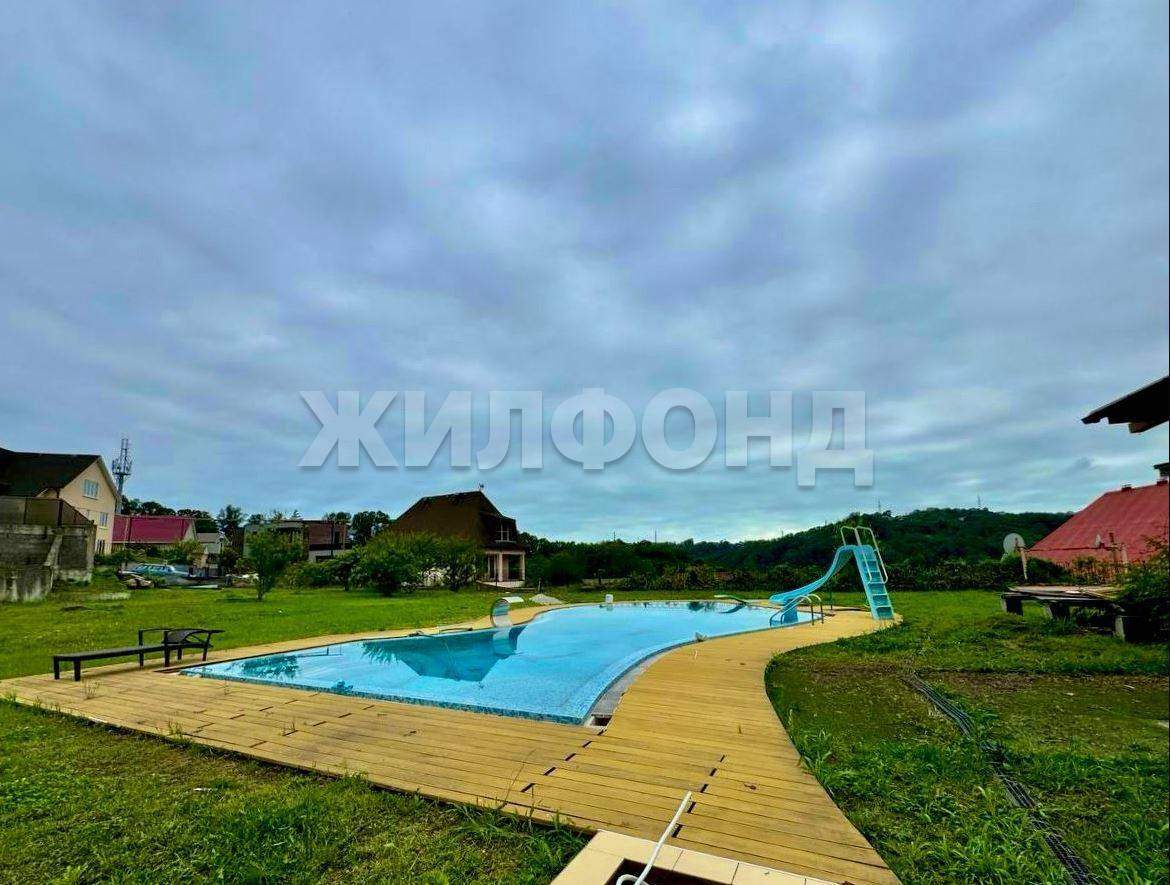 Продам земельный участок 370000 м.кв.